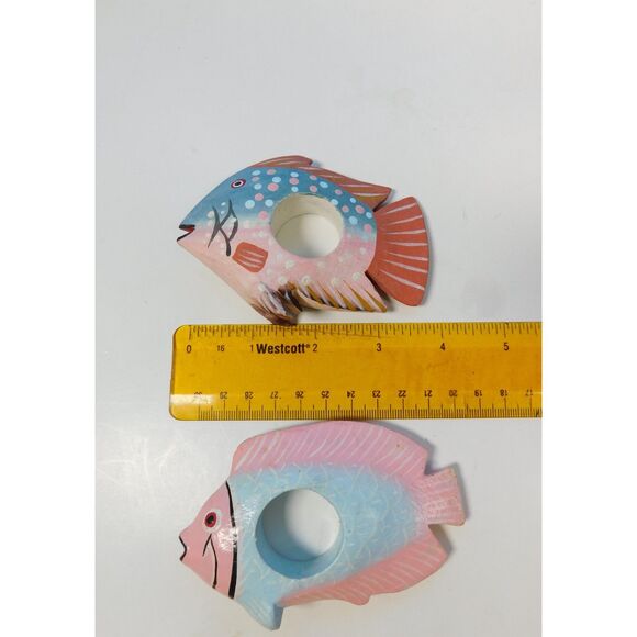 Fish Napkin Rings Set of 5 Wood Hand Painted Carved Ocean Decor - Picture 4 of 7